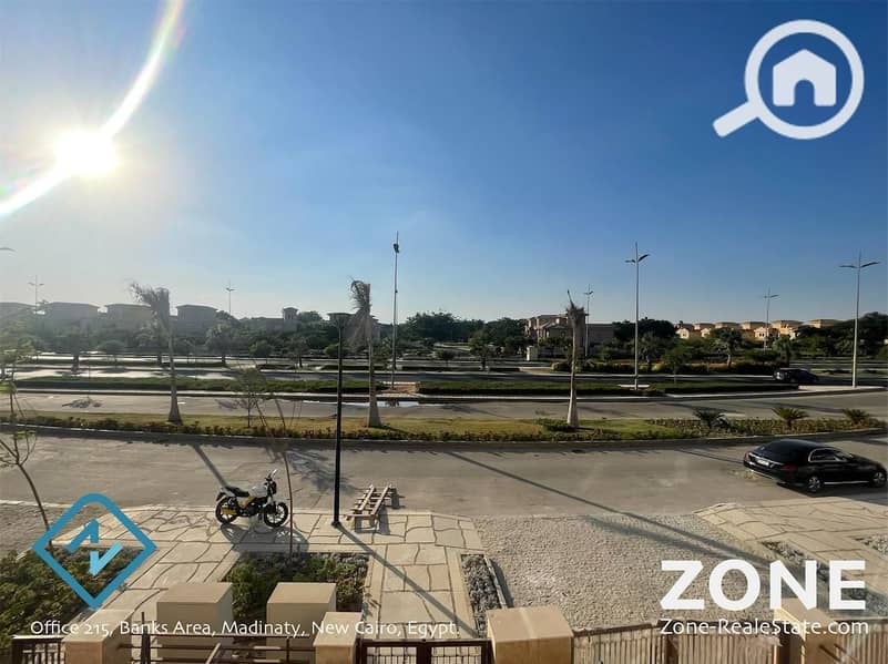 13 935ed8fb-393e-4f1b-a05b-a3b04bb45d20. jpg