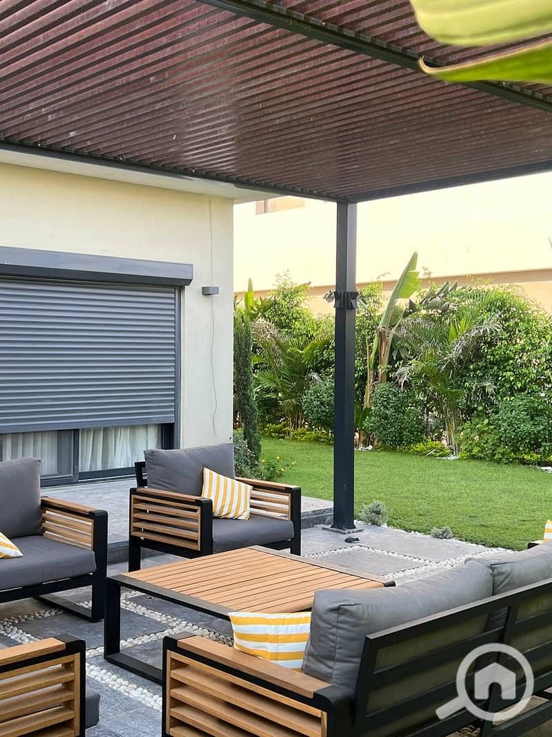 8 9336de16-ca98-431b-936f-efeaf3e712f3. jpeg