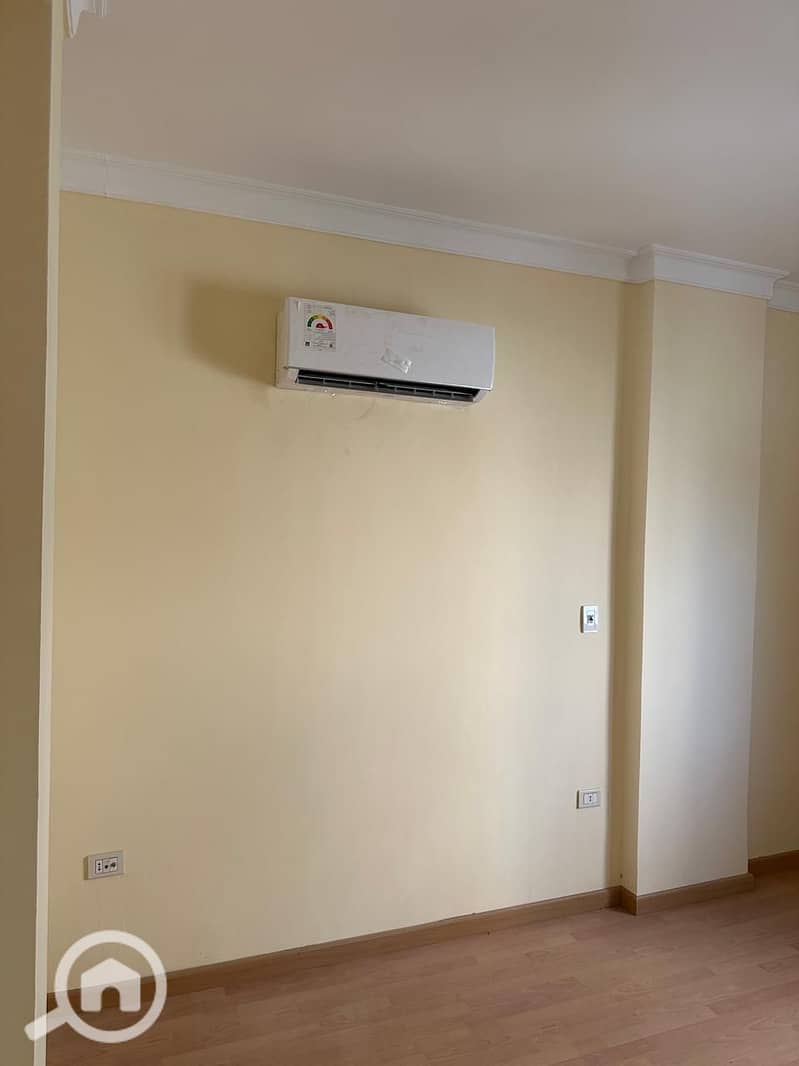 2 0d5a6627-f847-4277-8d2c-e8afcd043153. jpg