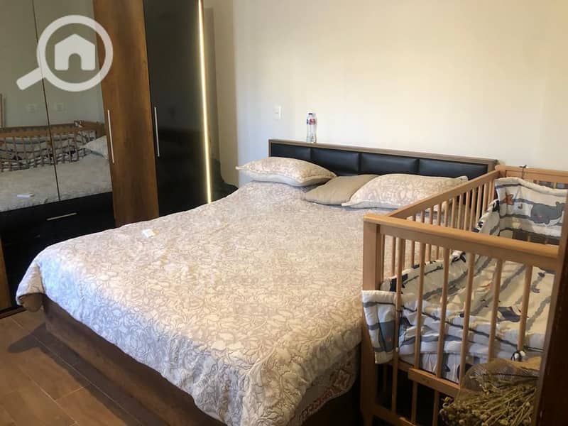 4 8c5eaad2-bd2b-4fa3-ac69-eb716a13503d. jpg