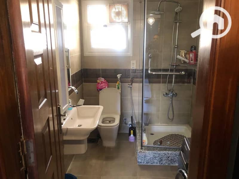 8 d163d2cb-4c8e-4c3c-ba1d-193cae1a1f3b. jpg