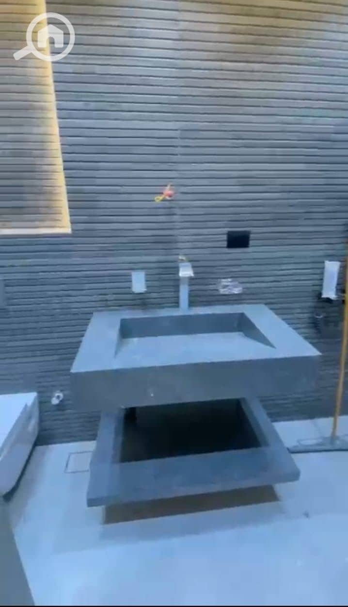 3 736b7013-1e1b-4f25-8466-7e0dc09f781e. jpeg