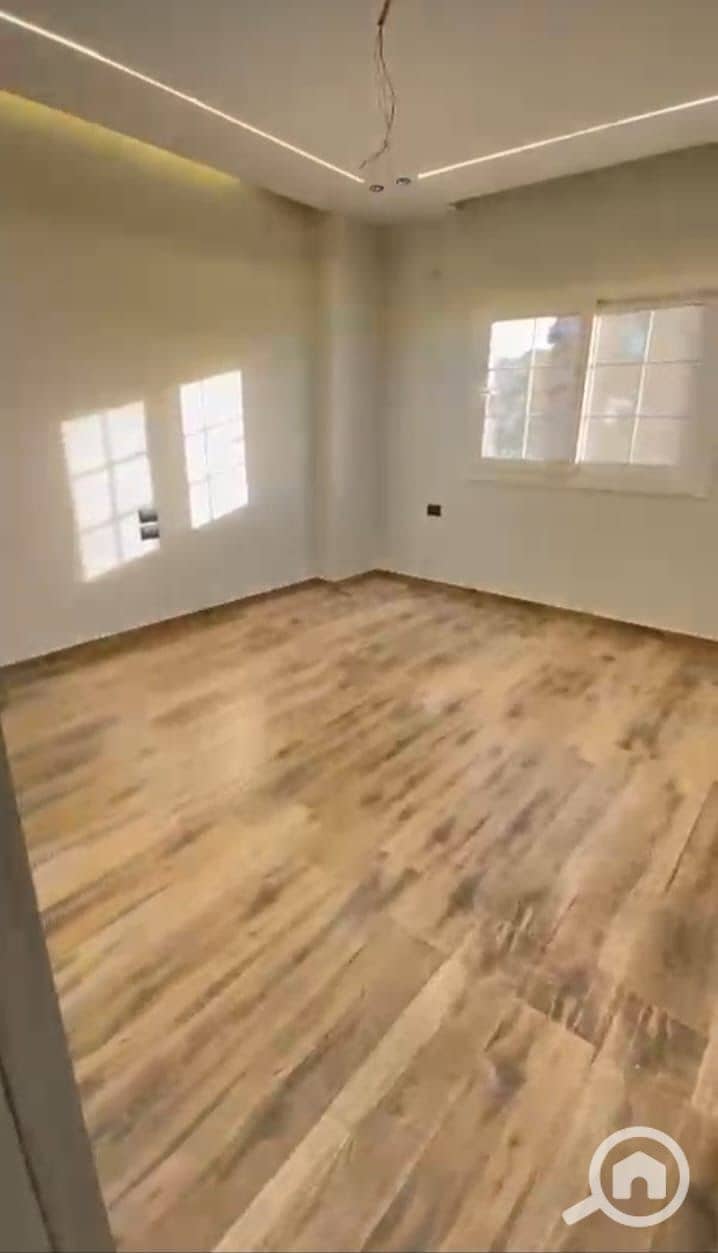 10 6c0be999-de09-4d8f-9ee2-95edff88890c. jpeg