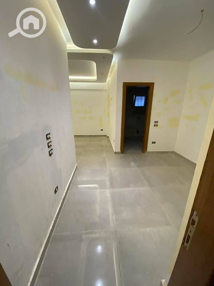 8 b3b4780a-7347-4e84-aa2b-e4624d752c4d. jpeg