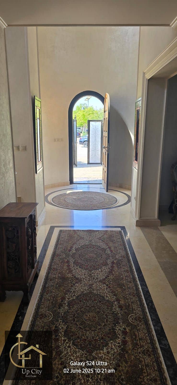 4 ec5124b9-3a05-4bd8-8c9f-78830a615fe8. jpg