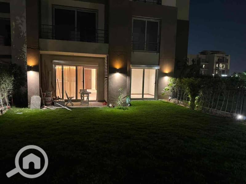 5 84b62c0f-8c55-47b5-bdc5-e4b553940956. jpg