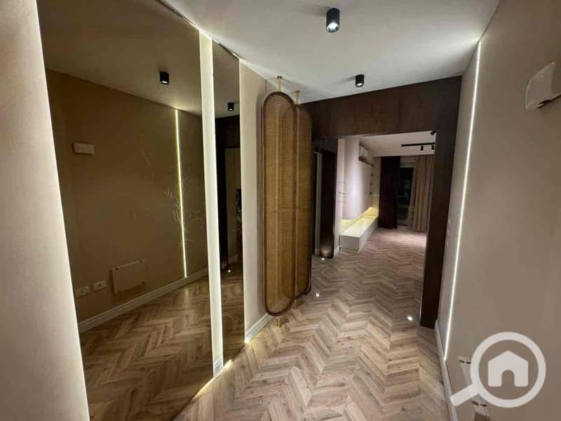 11 247a8100-2284-4cac-a8f8-d72fd7b754ef. jpg