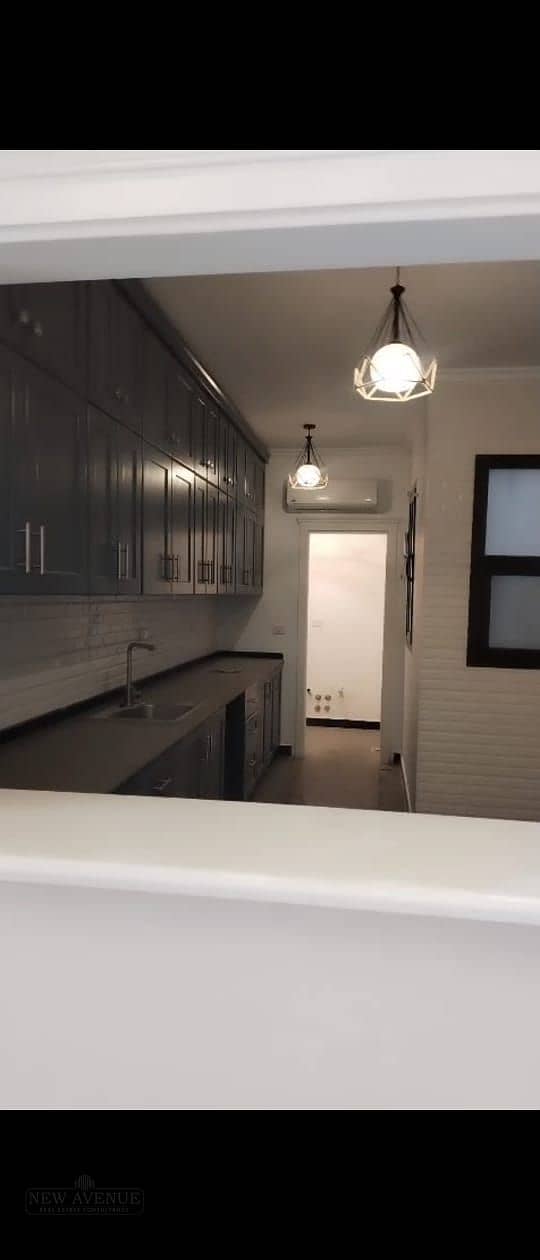 3 f7a6d5db-ccd7-46b5-95a5-90ab3fbea6e3. jpg