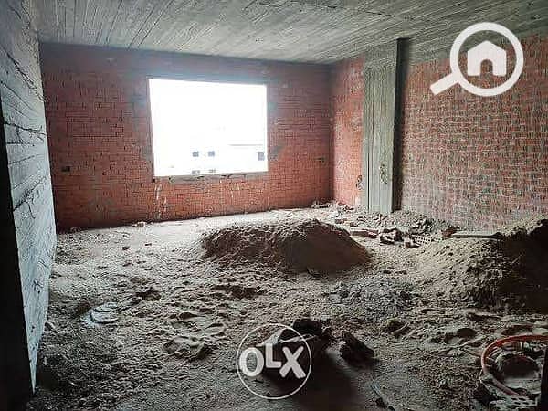 2 16068035-600x450. jpeg