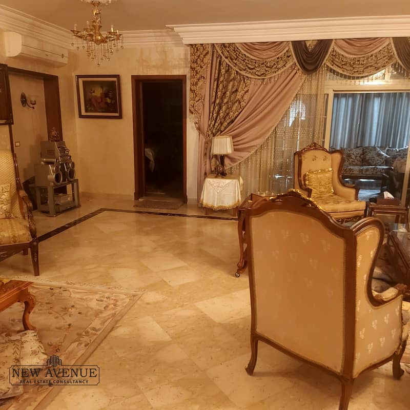 8 52cabebb-57b1-48b8-8abc-7f0568ed9ff6. jpg