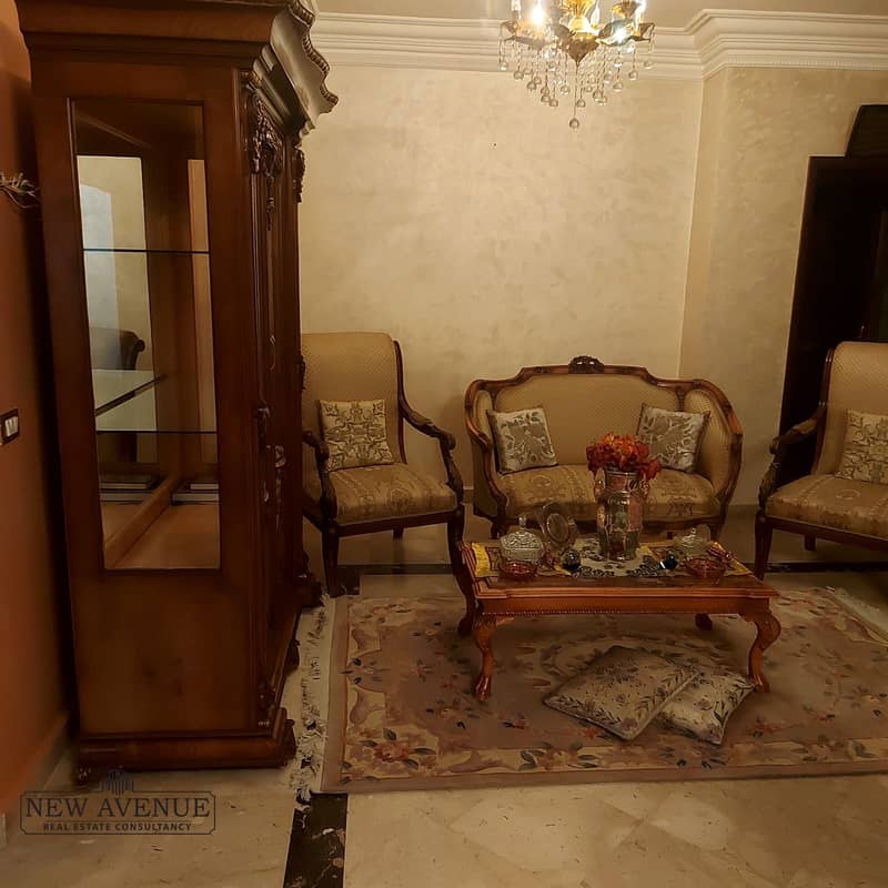 12 adbabd81-7b27-42d5-a958-4e1e12b32c9e. jpg