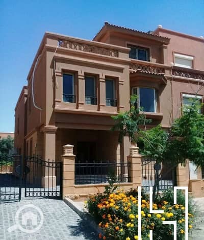 6 Bedroom Villa for Sale in New Cairo, Cairo - 76697369_3298069706883857_2880775096757125120_n. jpg