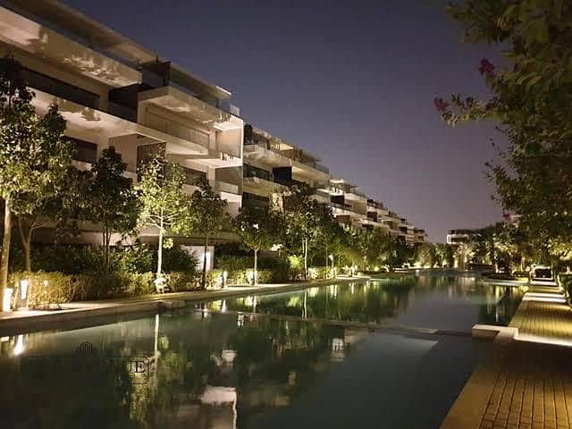 9 e536592e-10e1-493d-a523-52bdbad79b64. jpg