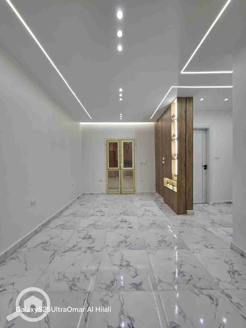 1000737088. jpg 1000737088. jpg