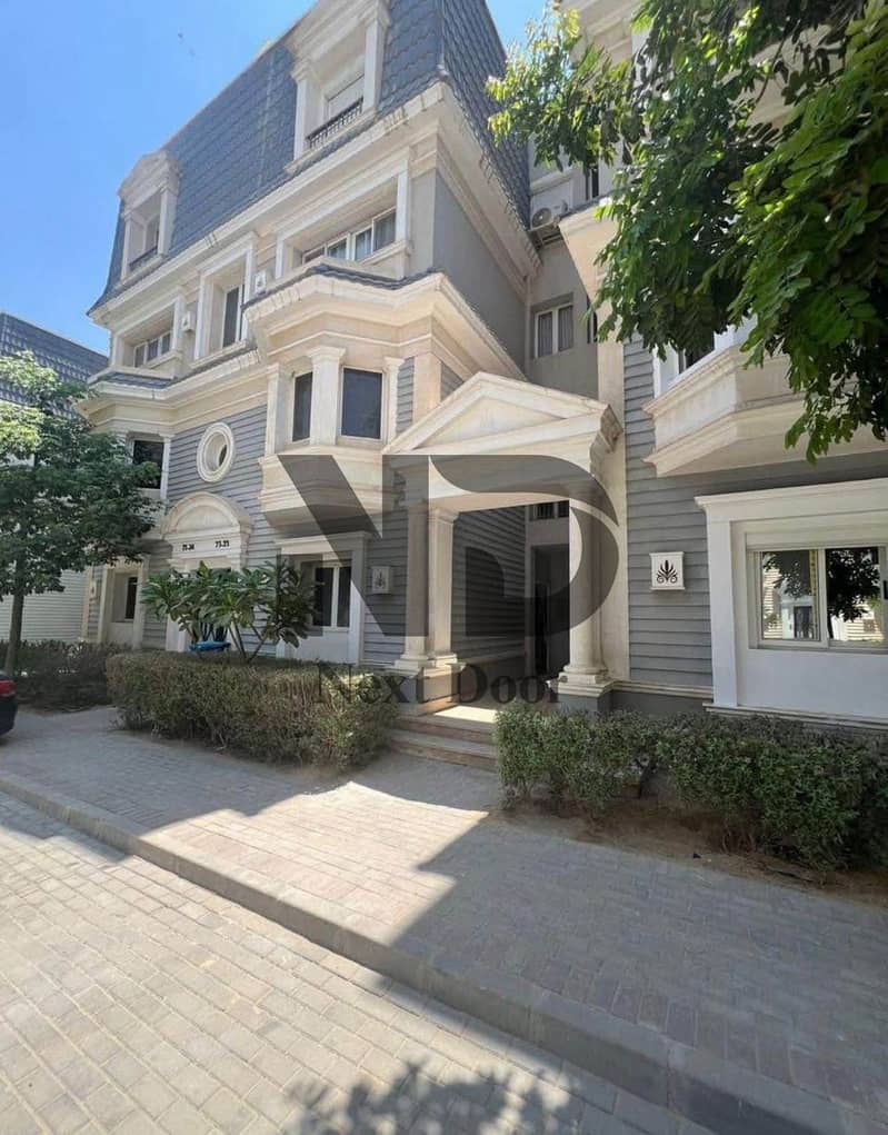 11 537510416_2151345242016644_1232919442213676948_n-Photoroom. png