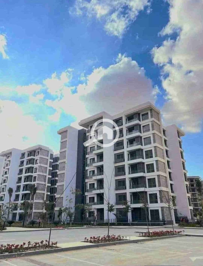 1000874827. jpg 1000874827. jpg