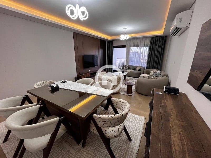 4 0c64ff9c-7cb4-40f9-8179-da70ab4df9e2. jpg