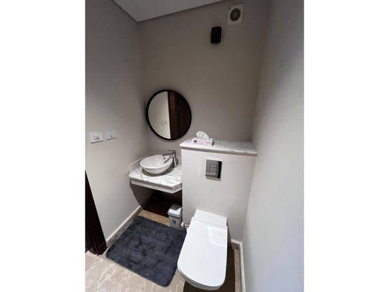 11 e95dbe40-1494-4835-bd89-e3a9edba22bb. jpg