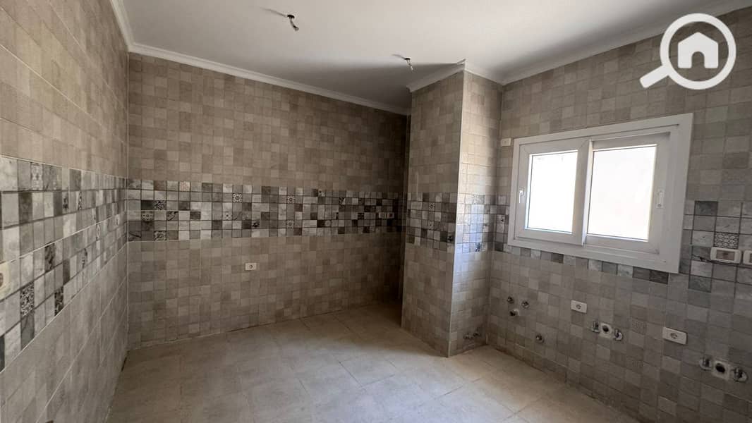 8 WhatsApp Image 2025-10-20 at 18.17. 08. jpeg