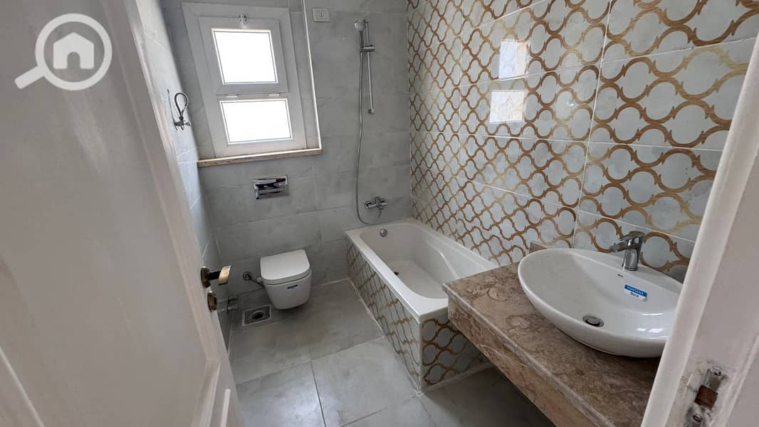 9 WhatsApp Image 2025-10-20 at 18.17. 09. jpeg