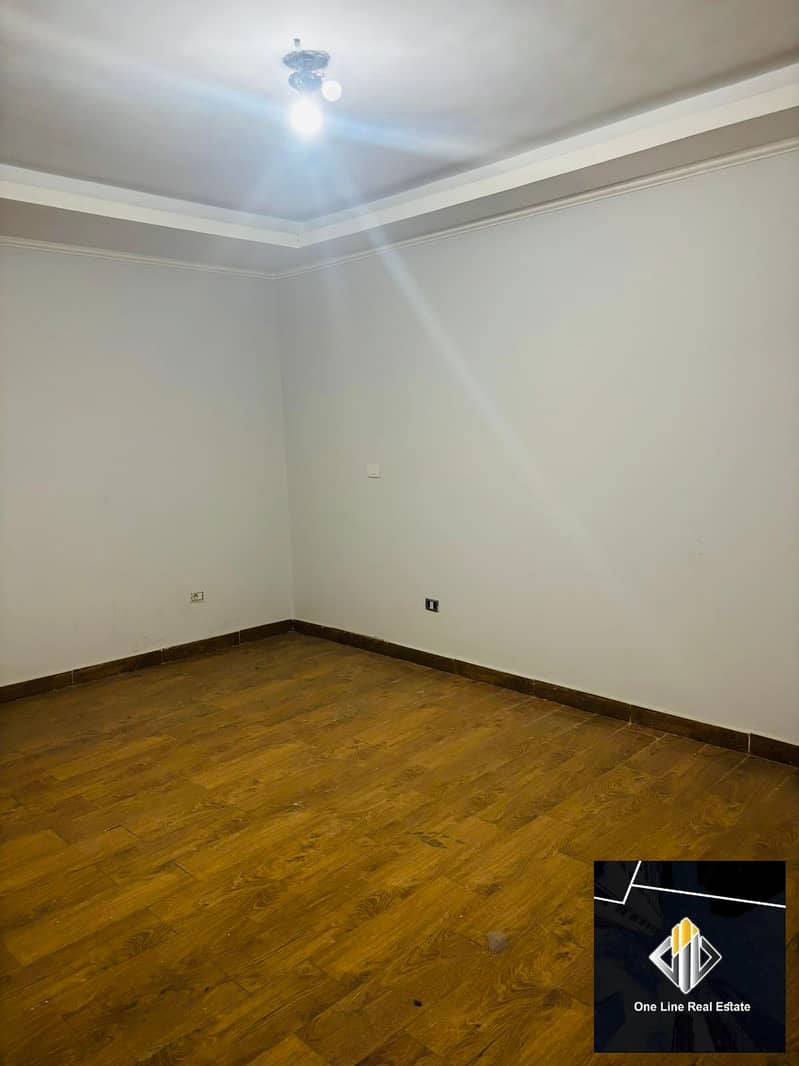 5 79edcc3f-4397-4507-8bd8-1a75399b9281. jpeg