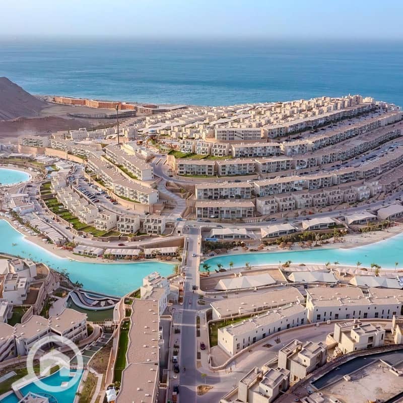 10 0a42ed3a-112f-4f20-b09d-aacfa627c955. jpeg