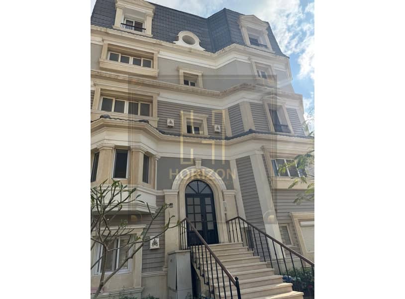 4 8bd413c7-6f30-48f2-a2a1-1cda57bf119c. jpg