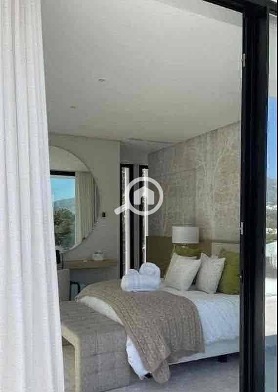 6 c912b806-ed01-46a4-a075-18bca41be2cc. jpg