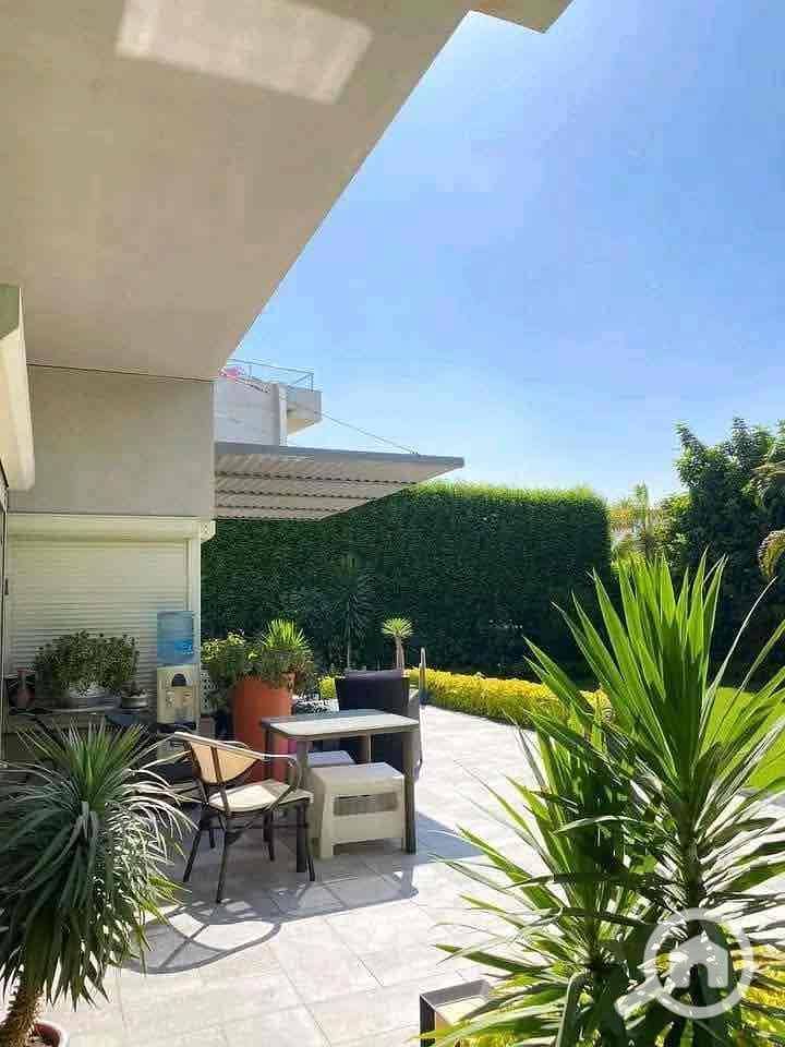 3 b2100a6e-f1be-4429-b9eb-25cbc6ba2073. jpg