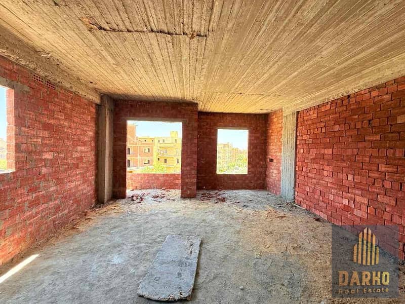 8 6bfa286c-ce35-40f2-a610-cf254a3ddc25. jpg