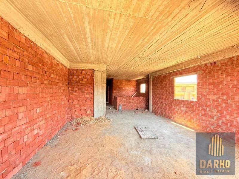 9 dc395b09-5439-485b-88a7-f0b021d20693. jpg