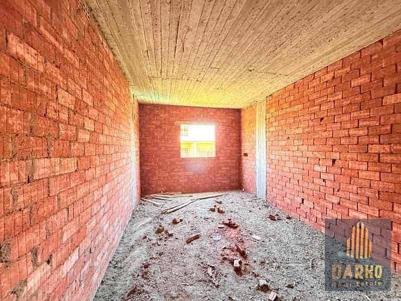 10 bc18dbbb-c695-4fc1-a534-e1e847e82b17. jpg