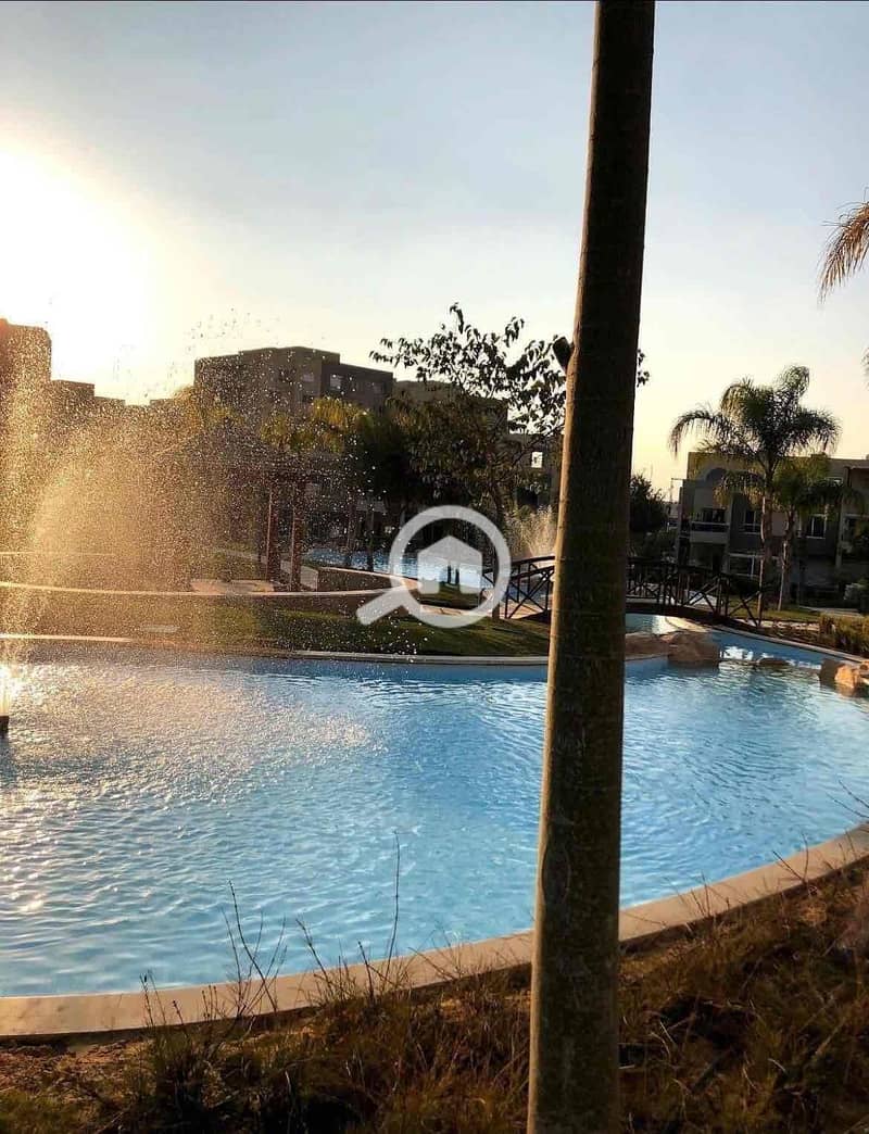 8 c4a402f5-51d4-4010-b5c3-a825d307c092. jpg