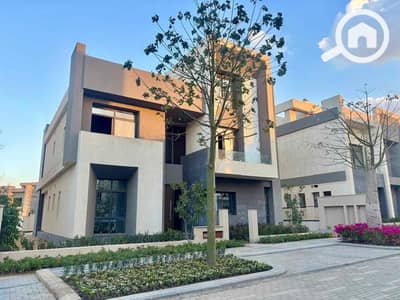 فیلا 5 غرف نوم للبيع في القاهرة الجديدة، القاهرة - de11c22c-520c-4aa7-bf81-41ec96543855. jpg