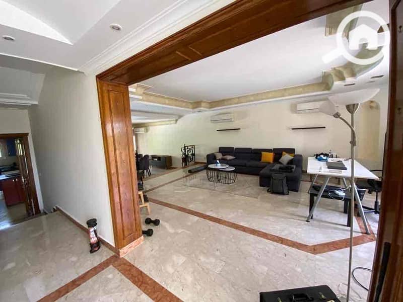 4 d28daf20-fee5-40bc-b023-2ac7f92c9f83. jpg