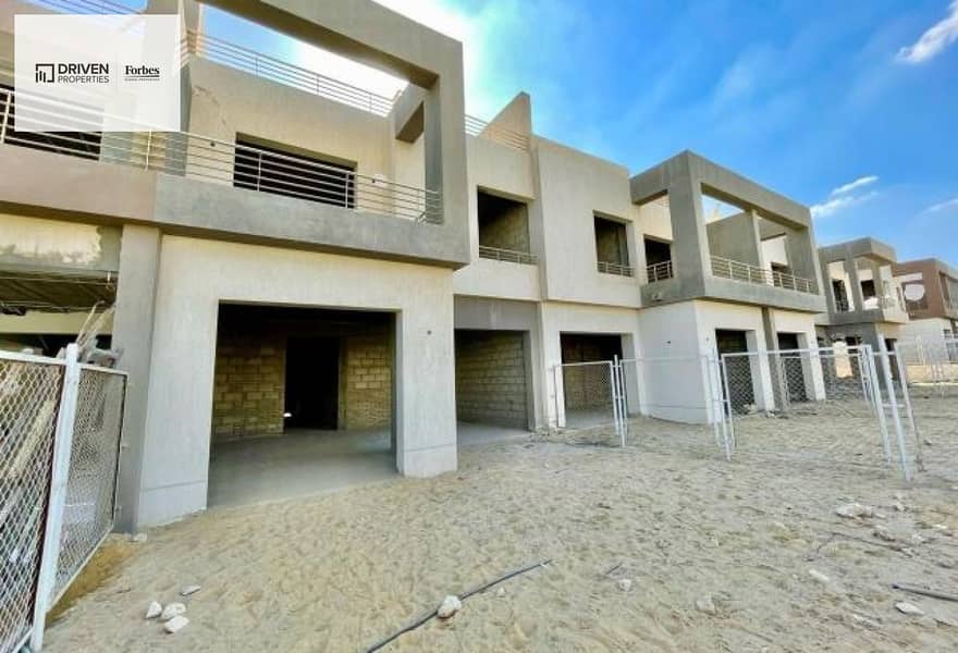 3 fc4f18e3-1aad-4e0d-8763-31a2686f0441. jpg