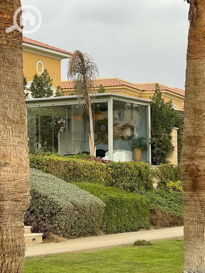 7 62b585b0-6169-48c2-b9f5-655a8f7a46b0. jpg