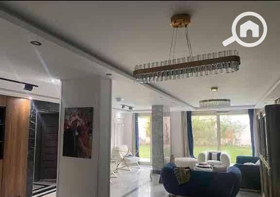 5 63929904-0e4b-4bed-b230-339b1f37857b. jpg