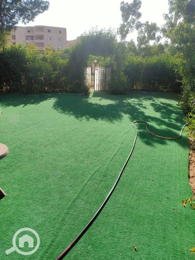 2 9baf1a99-bfa3-492b-8e8c-23a853e06dcc. jpeg