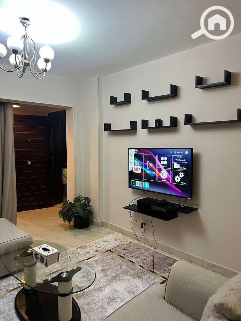 5 b88e6ef8-b42b-42aa-8d5d-bd73fb917659. jpg