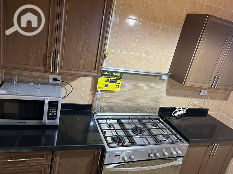 11 413e38fe-e6ac-494c-9c31-fdb8b089b9a1. jpg