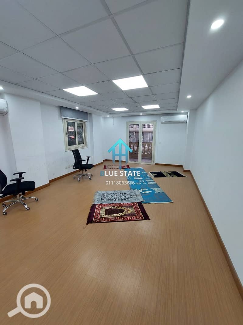 2 WhatsApp Image 207726-01-24 at 11.18. jpg