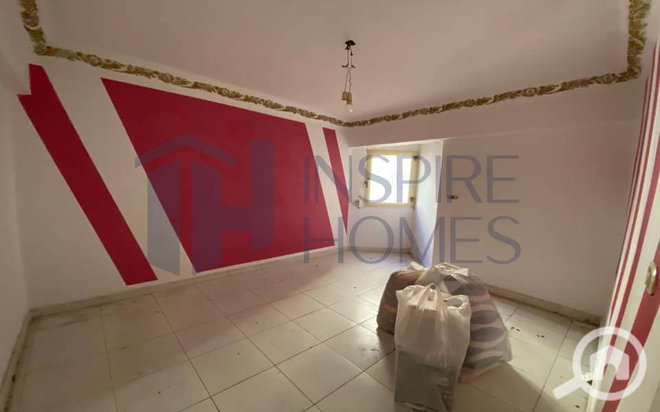 5 WhatsApp Image 2025-12-31 at 16.20. 04 (1). jpg