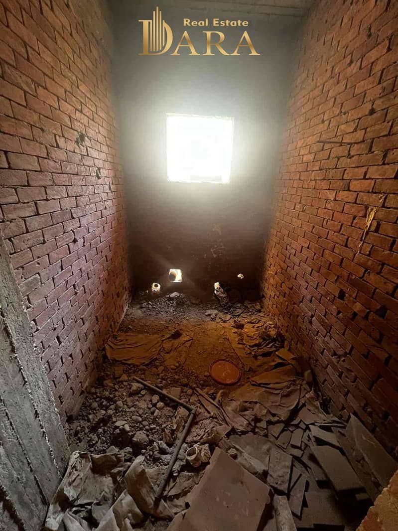 9 00f3fe7b-e16b-49ec-8537-f662beda903c. jpg