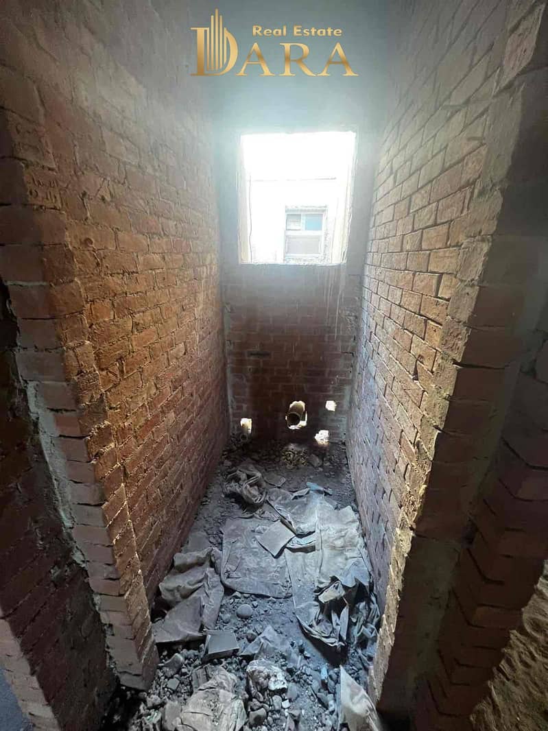 15 af1a1bb3-bc88-4950-81dd-44fbbcc50011. jpg