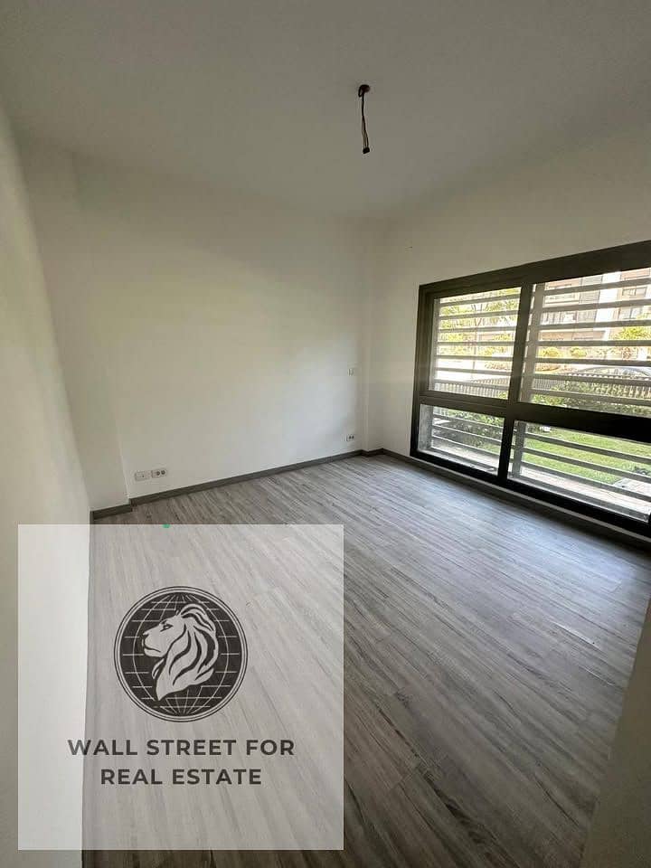 4 591748574_25177963348554586_8080562102094687064_n. jpg