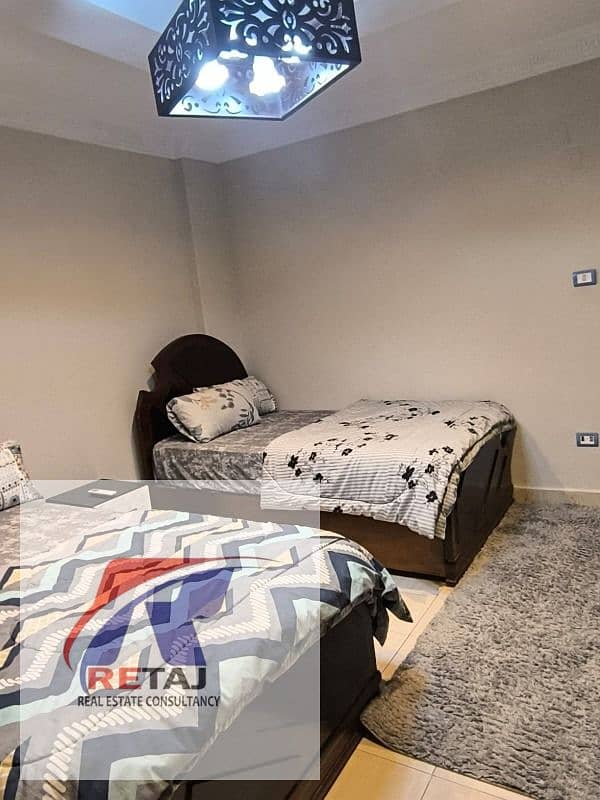 12 ed4077fe-4132-4c7a-8c70-e0136657d797. jpg