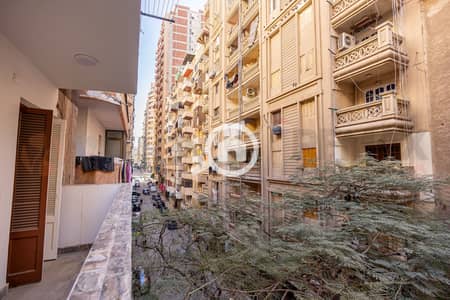 فلیٹ 4 غرف نوم للبيع في ميامي، الإسكندرية - 1. JPG