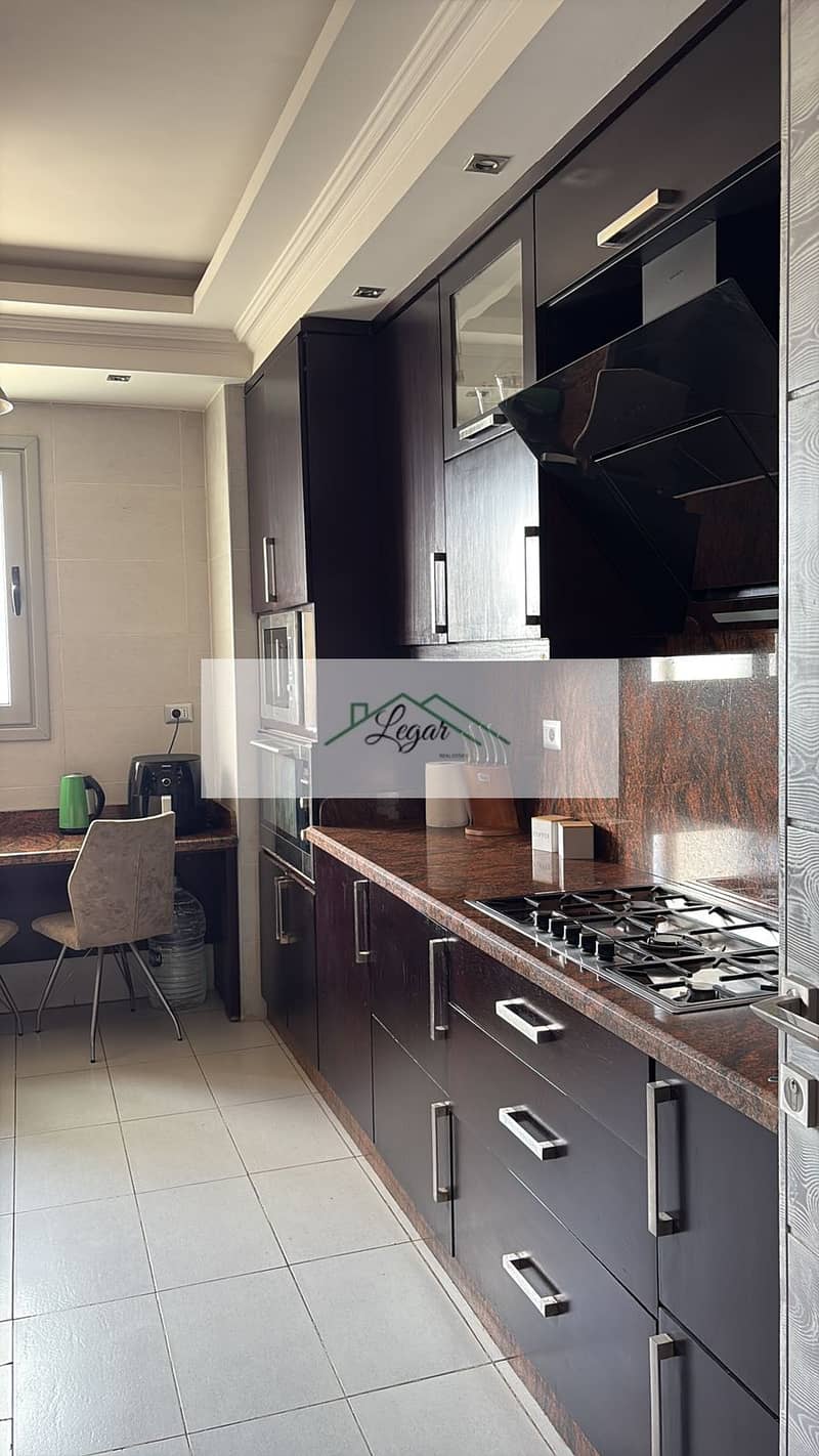 7 8bc951d0-6271-4044-902f-3c84299dc614. jpg