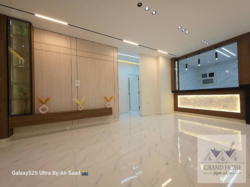 2 7c5faea4-8cf2-44af-8bc6-b18815504b56. jpg